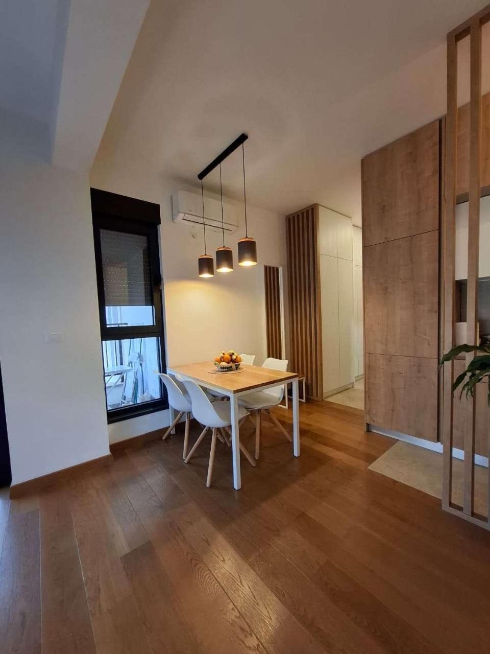 Valmere Members Luxury Sea View *